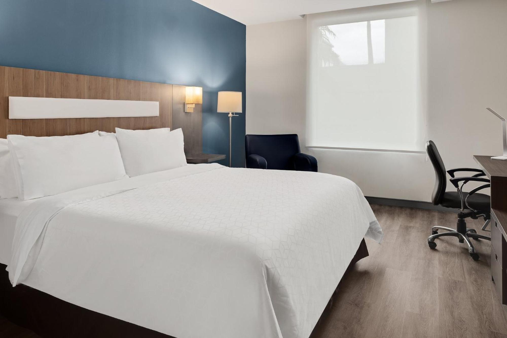 Holiday Inn Express San Jose Forum Costa Rica By Ihg Exterior photo